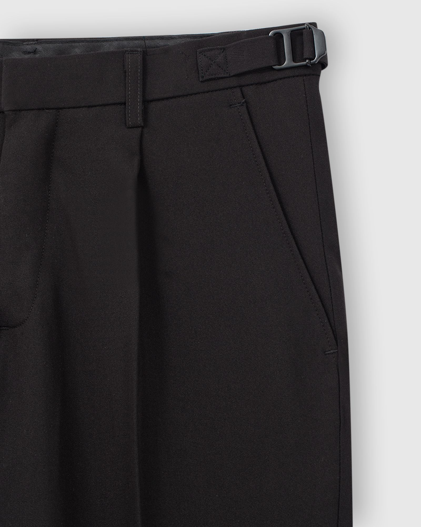SIDE TAB BANDING TROUSER
