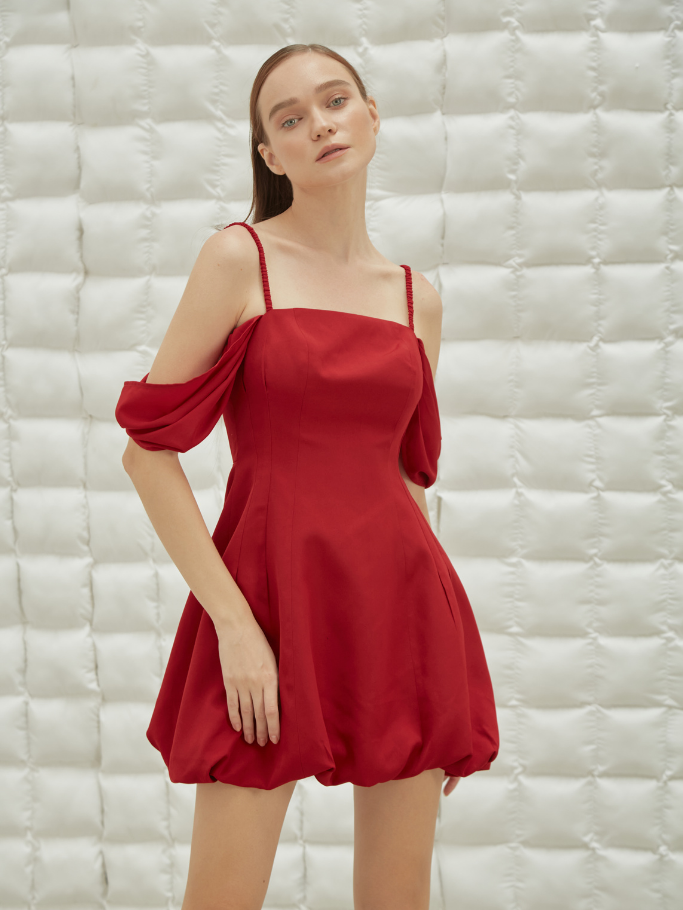 Đầm 2 Dây Đỏ Tay Phồng