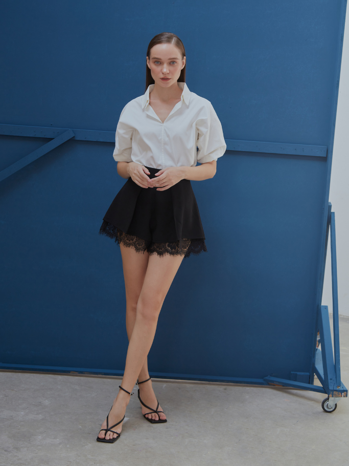 Quần Short Phối Ren