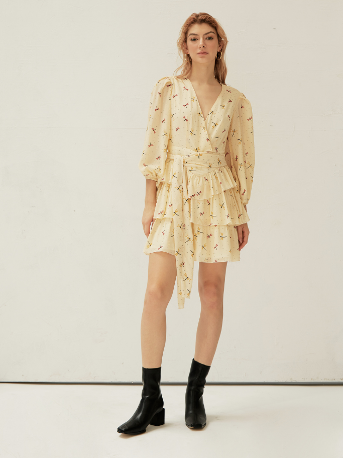 Jumpsuit Kem Hoạ Tiết Tay Dài