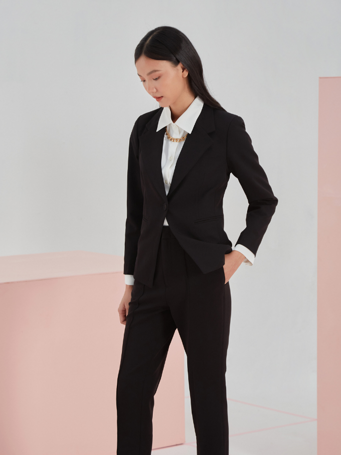 Blazer Đen Form Fit