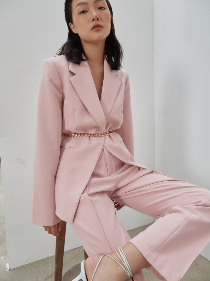 Blazer Hồng Form Fit