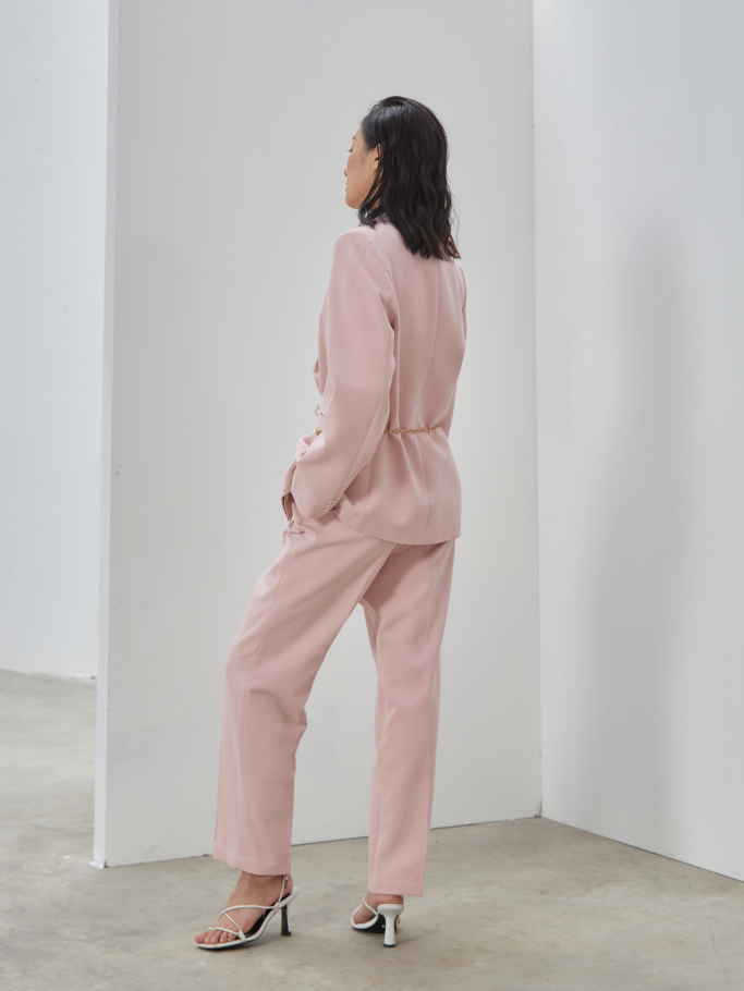 Blazer Hồng Form Fit