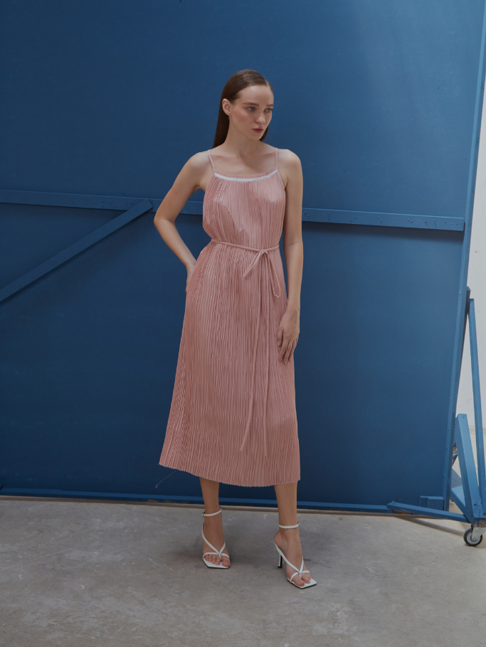 Đầm 2 Dây Dập Ly Hồng Pastel
