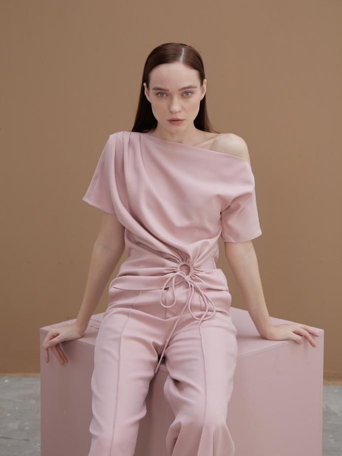 Áo Hồng Cut Out Rút Dây
