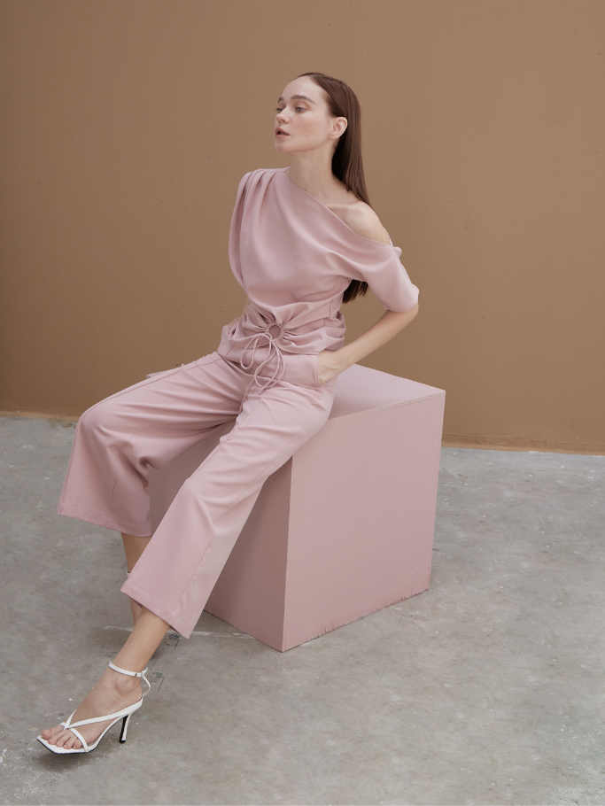 Áo Hồng Cut Out Rút Dây