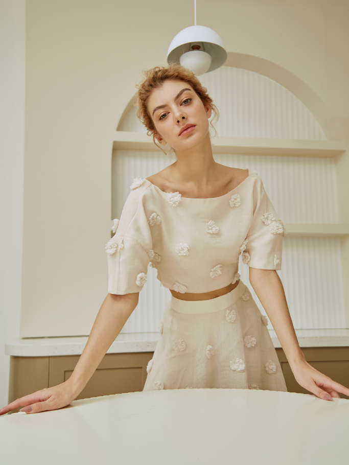 Croptop Kem Đính Bông