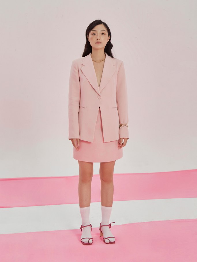 Blazer Hồng Form Fit