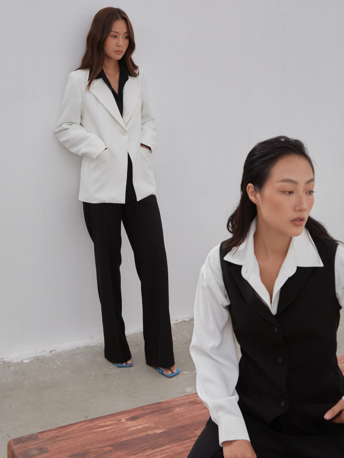 Blazer Trắng Form Fit