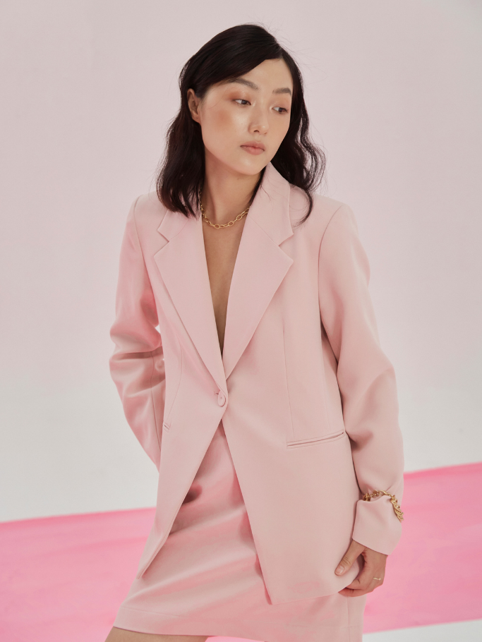 Blazer Hồng Form Fit