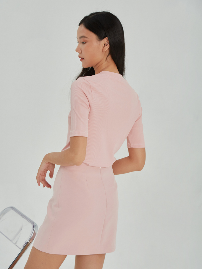 Áo Cổ Tròn Hồng Pastel