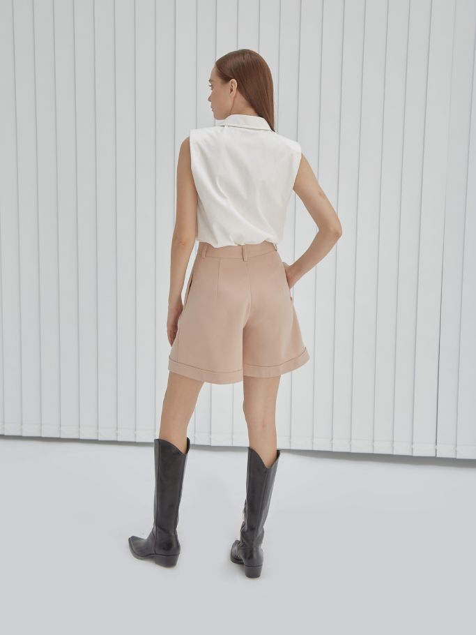 Quần Short Lửng Nâu