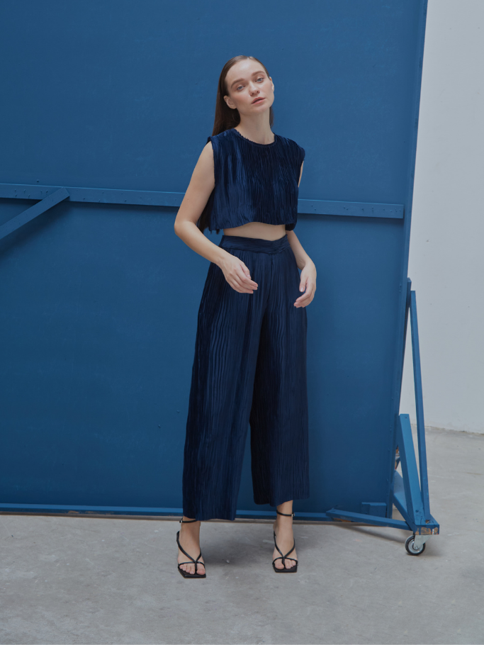 Áo Croptop Dập Ly Xanh Đen