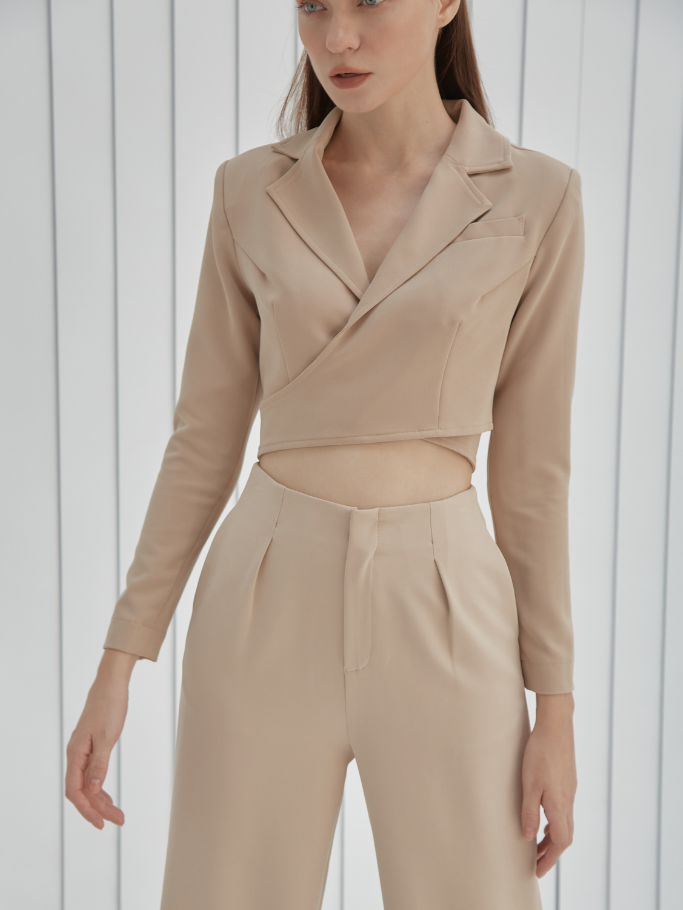 Áo Vest Nâu Cột Nơ