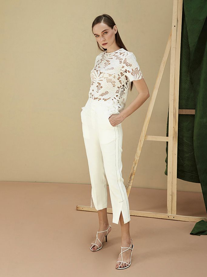 Áo Ren Trắng Basic