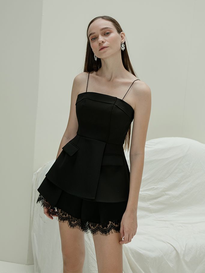 Áo 2 Dây Đen Phối Túi