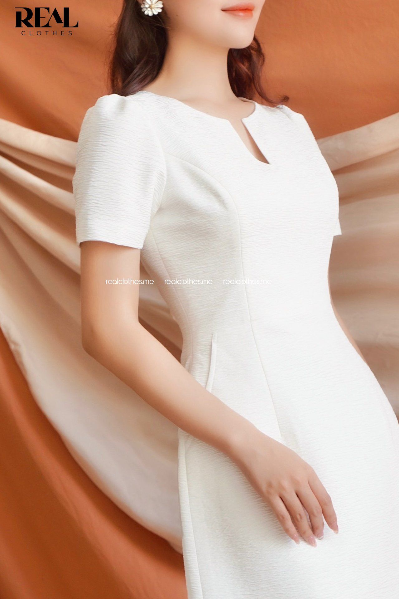 Đầm hana trắng