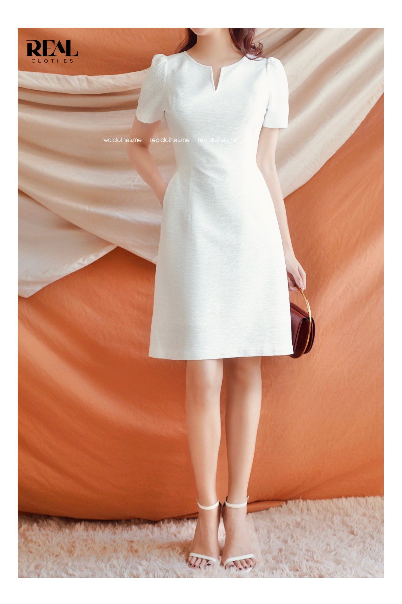 Đầm hana trắng