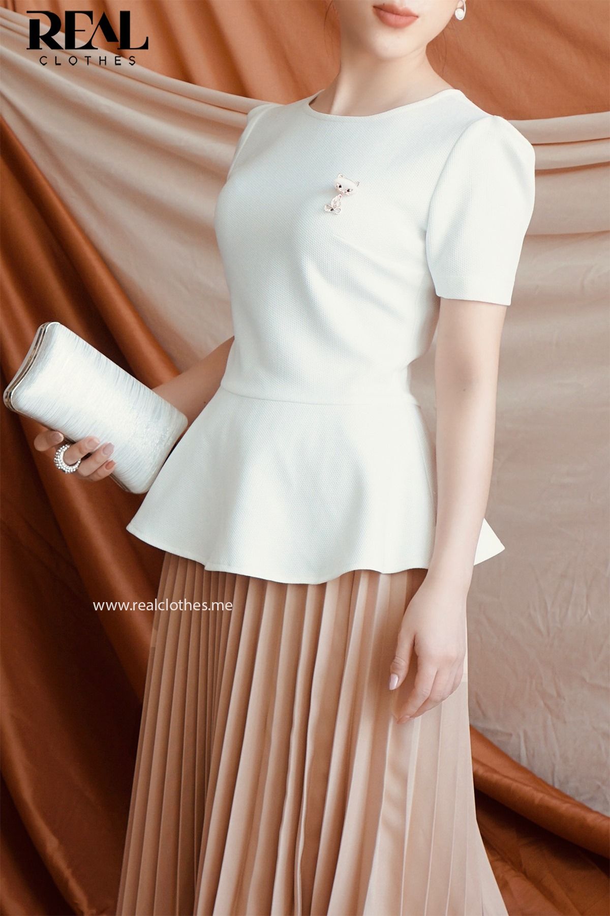 Áo peplum trắng