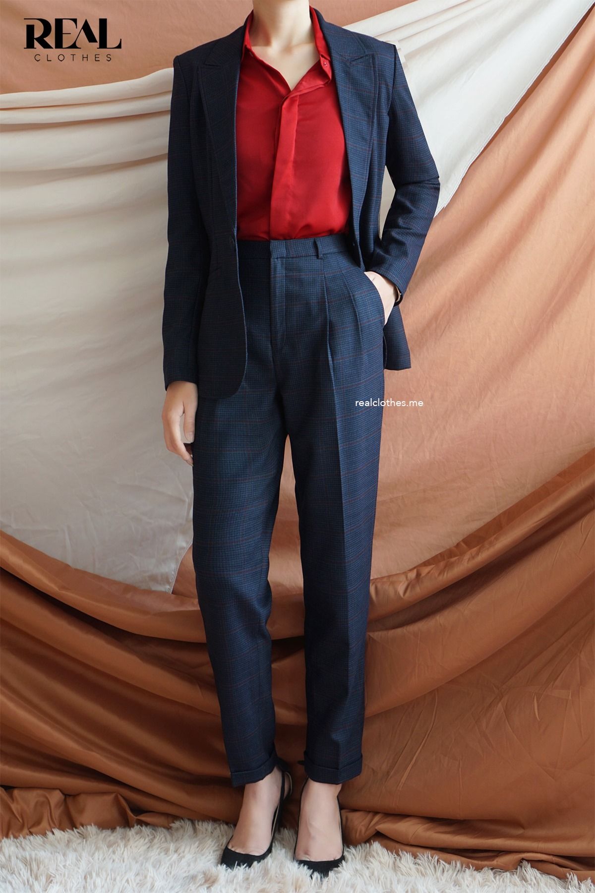 Blazer dài tay dài ô vuông đỏ