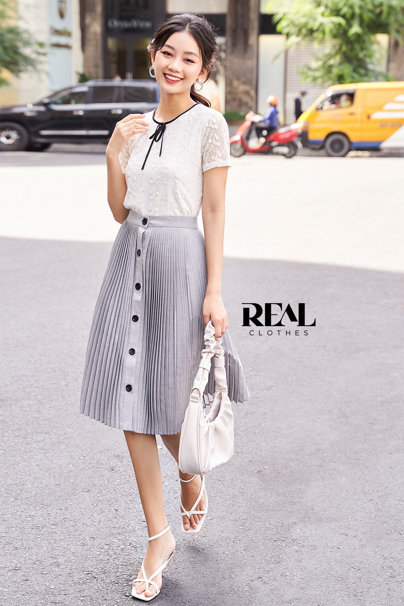 Áo jenny trắng tay đủ