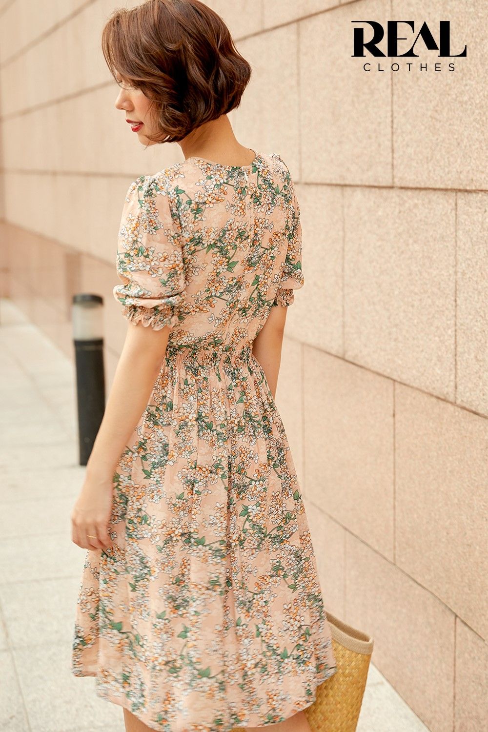 Đầm tơ hoa nâu