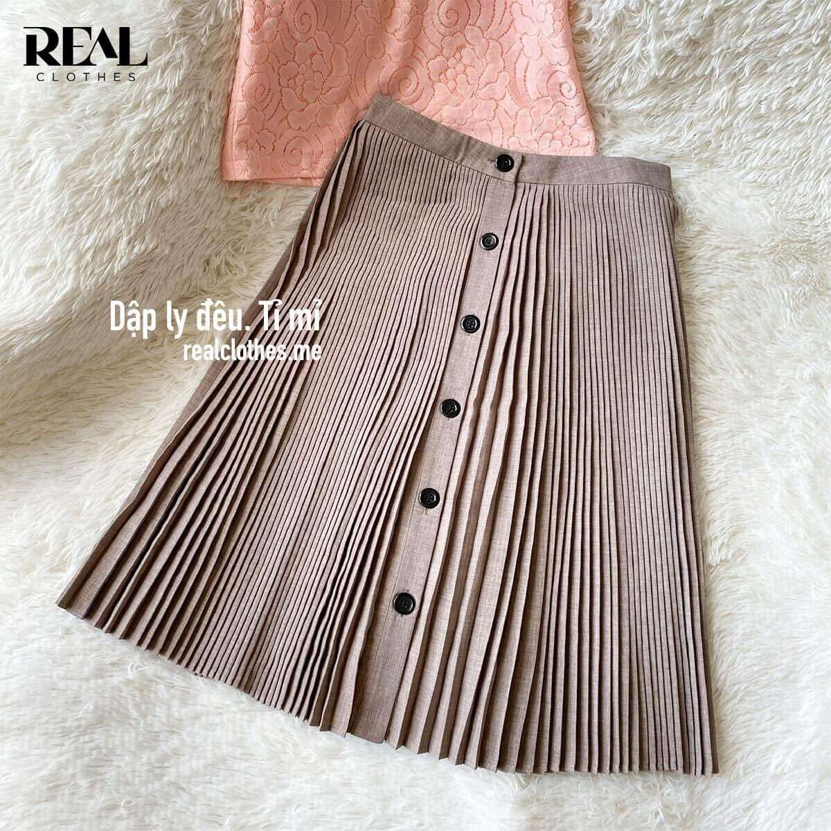 Váy pleated nút nâu SALE