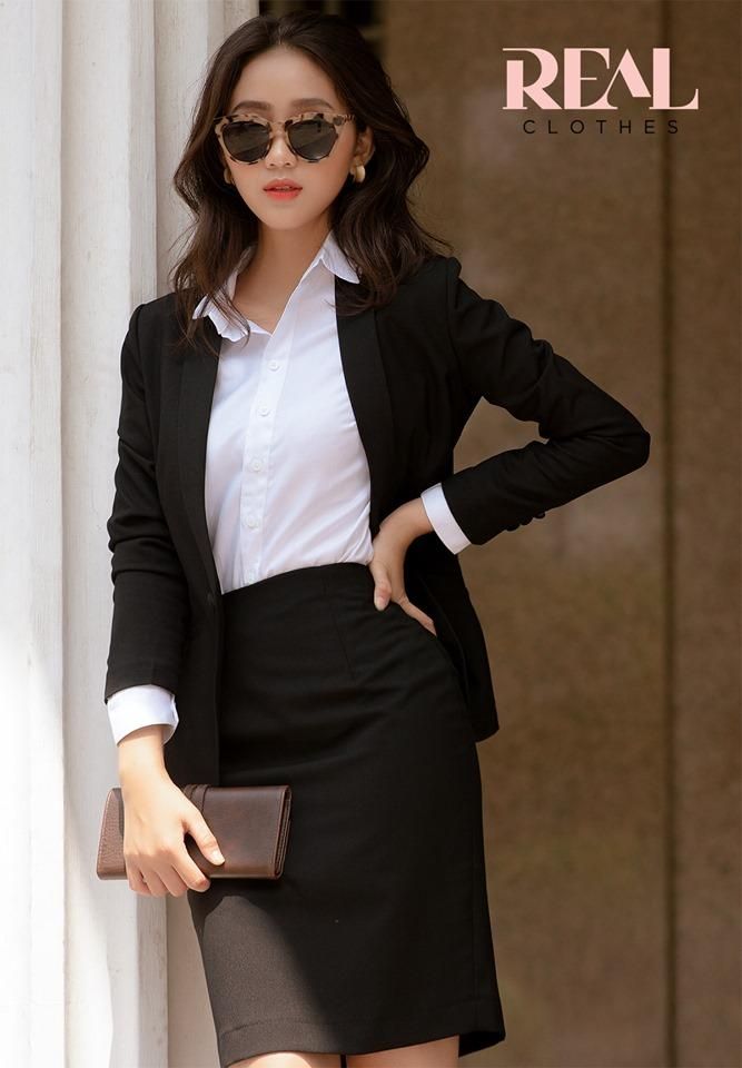 Blazer dài tay dài đen