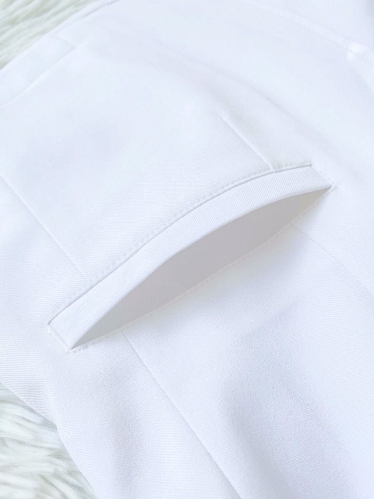 Blazer dài trắng SALE