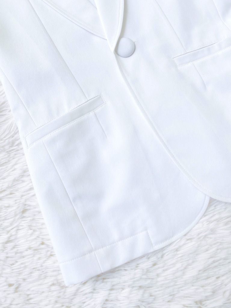Blazer dài trắng SALE
