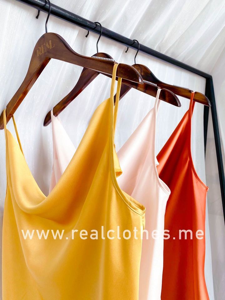 Áo cổ đổ vàng SALE