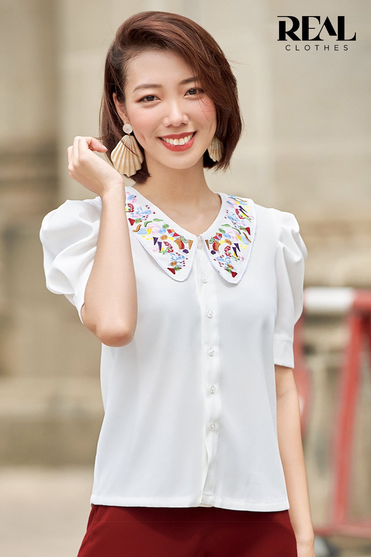 Áo cổ thêu nhiều màu