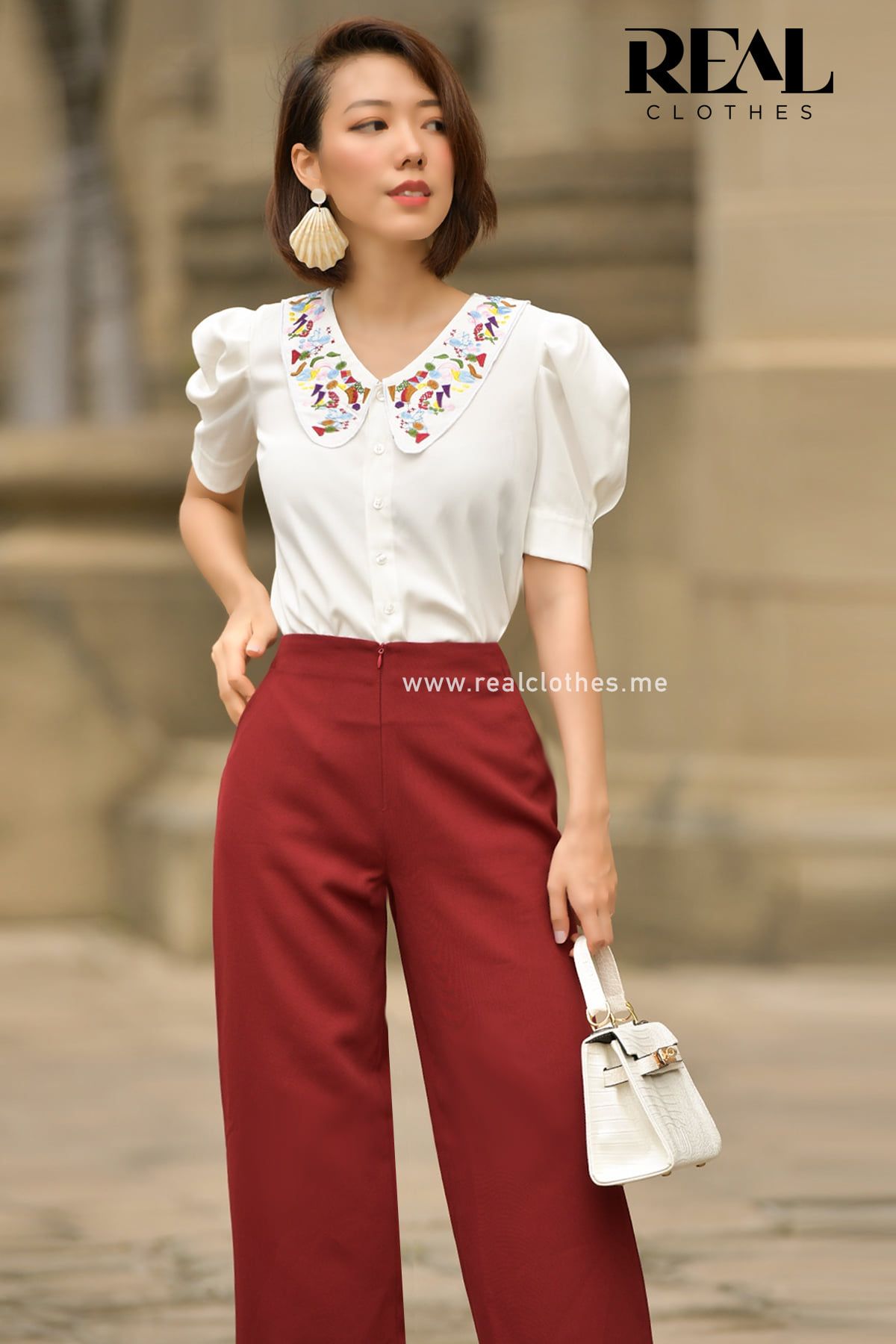 Áo cổ thêu nhiều màu