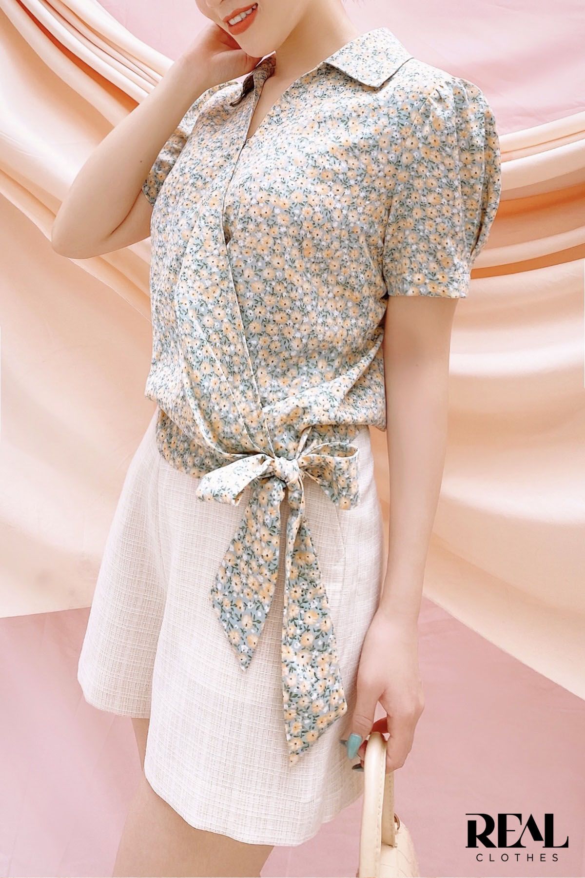 Áo cột eo vườn hoa