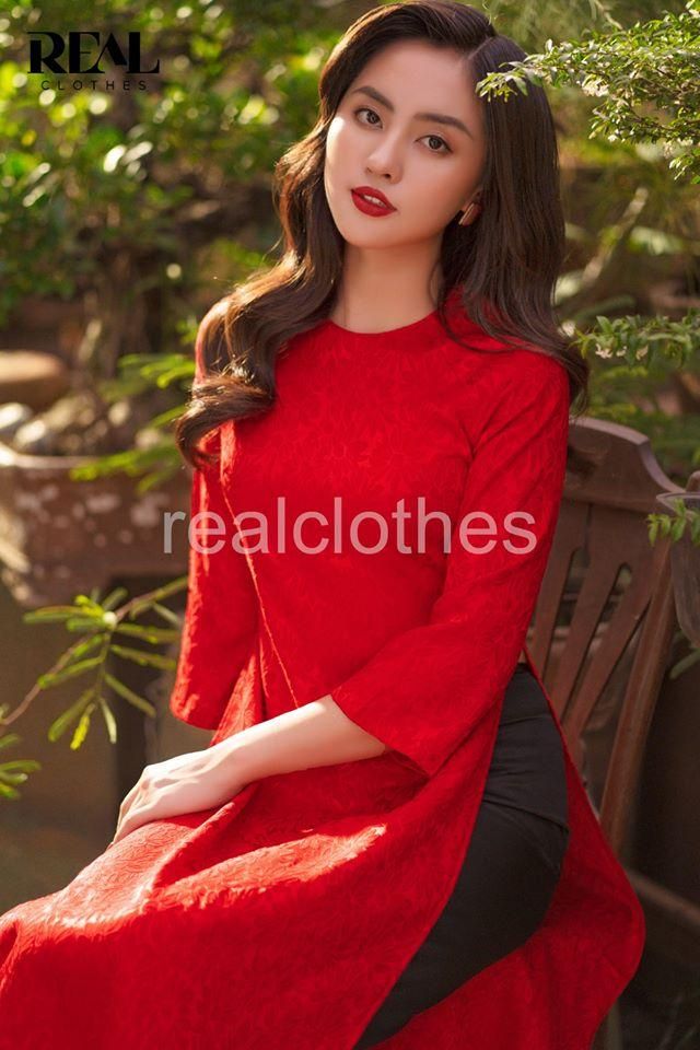 Áo dài xuân đỏ trơn - SALE