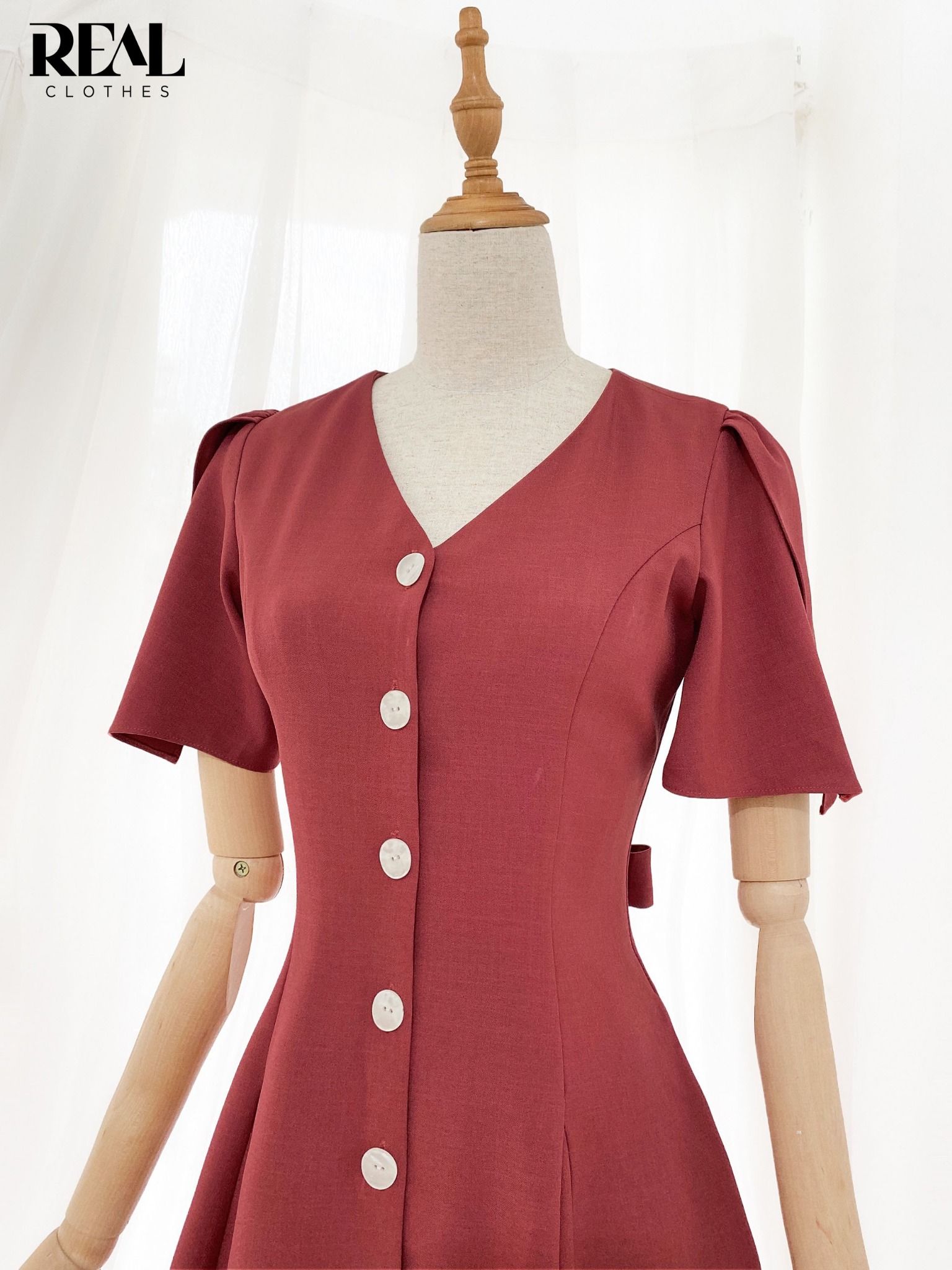 Đầm ruby hồng ruốc