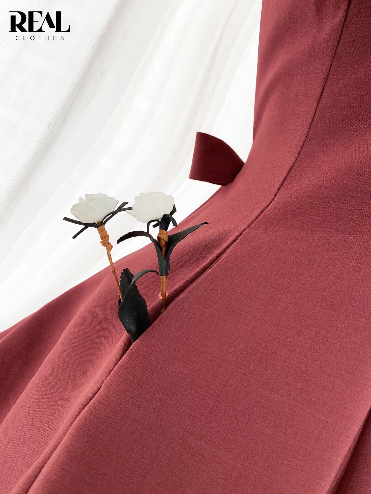 Đầm ruby hồng ruốc