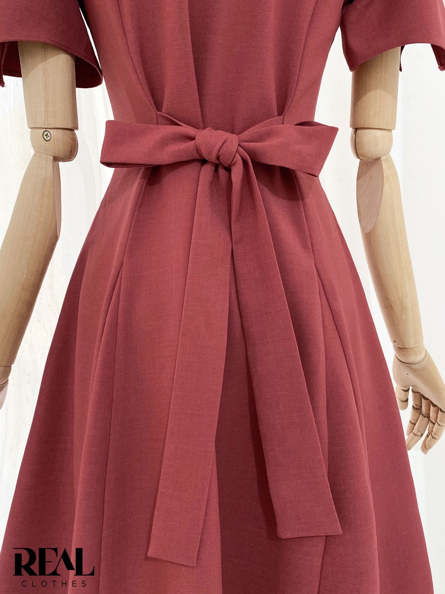 Đầm ruby hồng ruốc