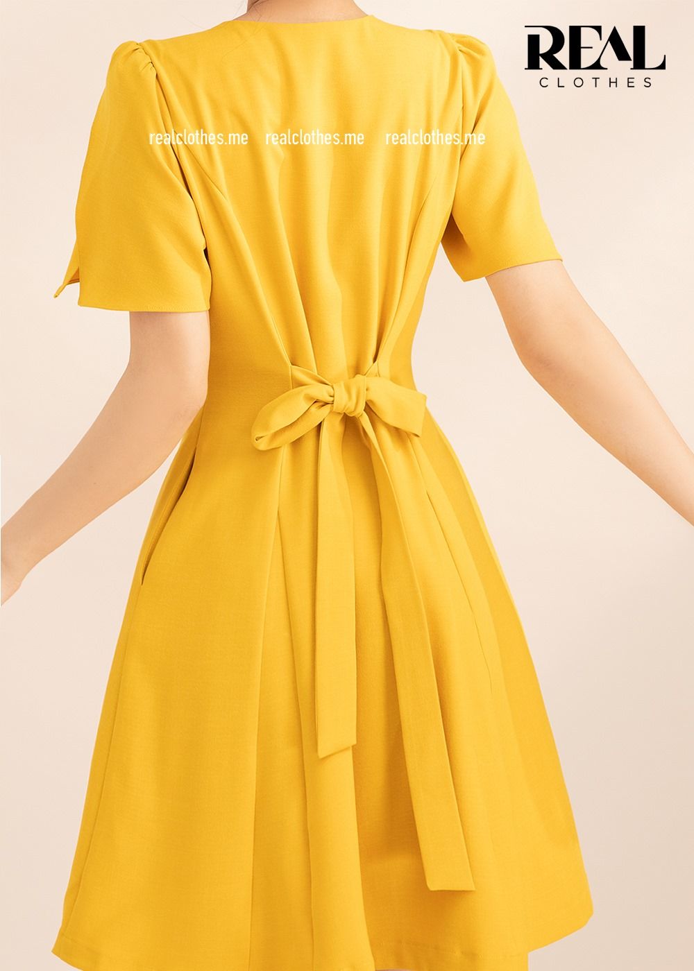 Đầm ruby vàng