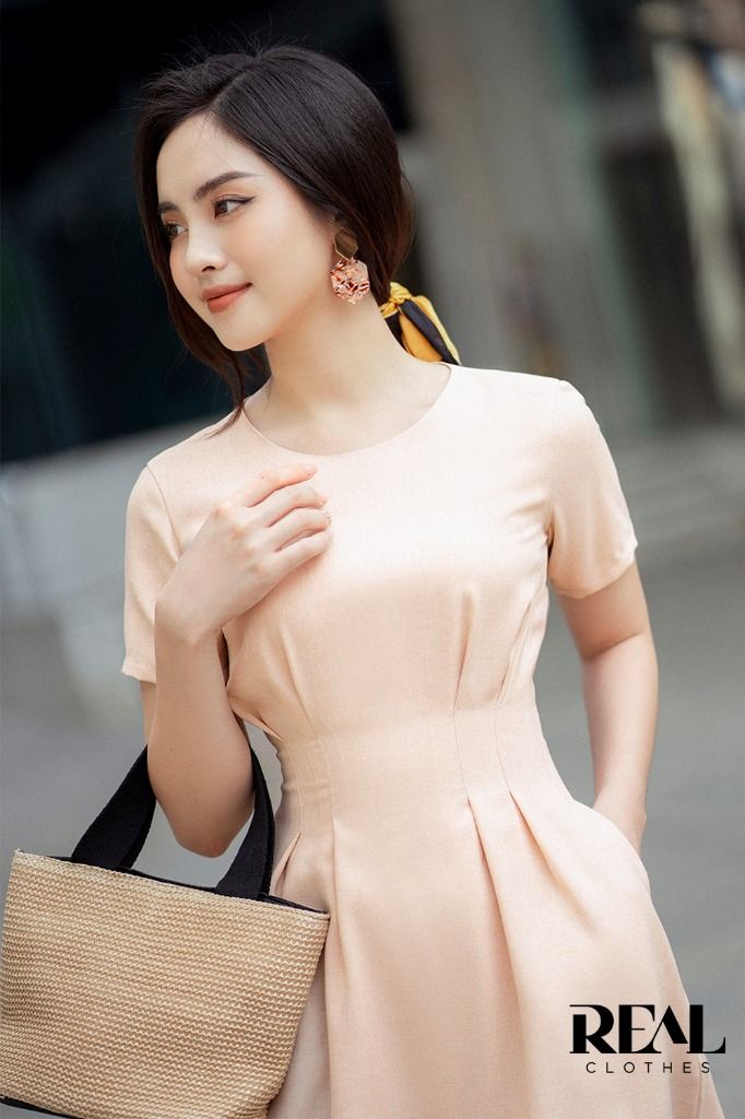 Đầm sarah nude