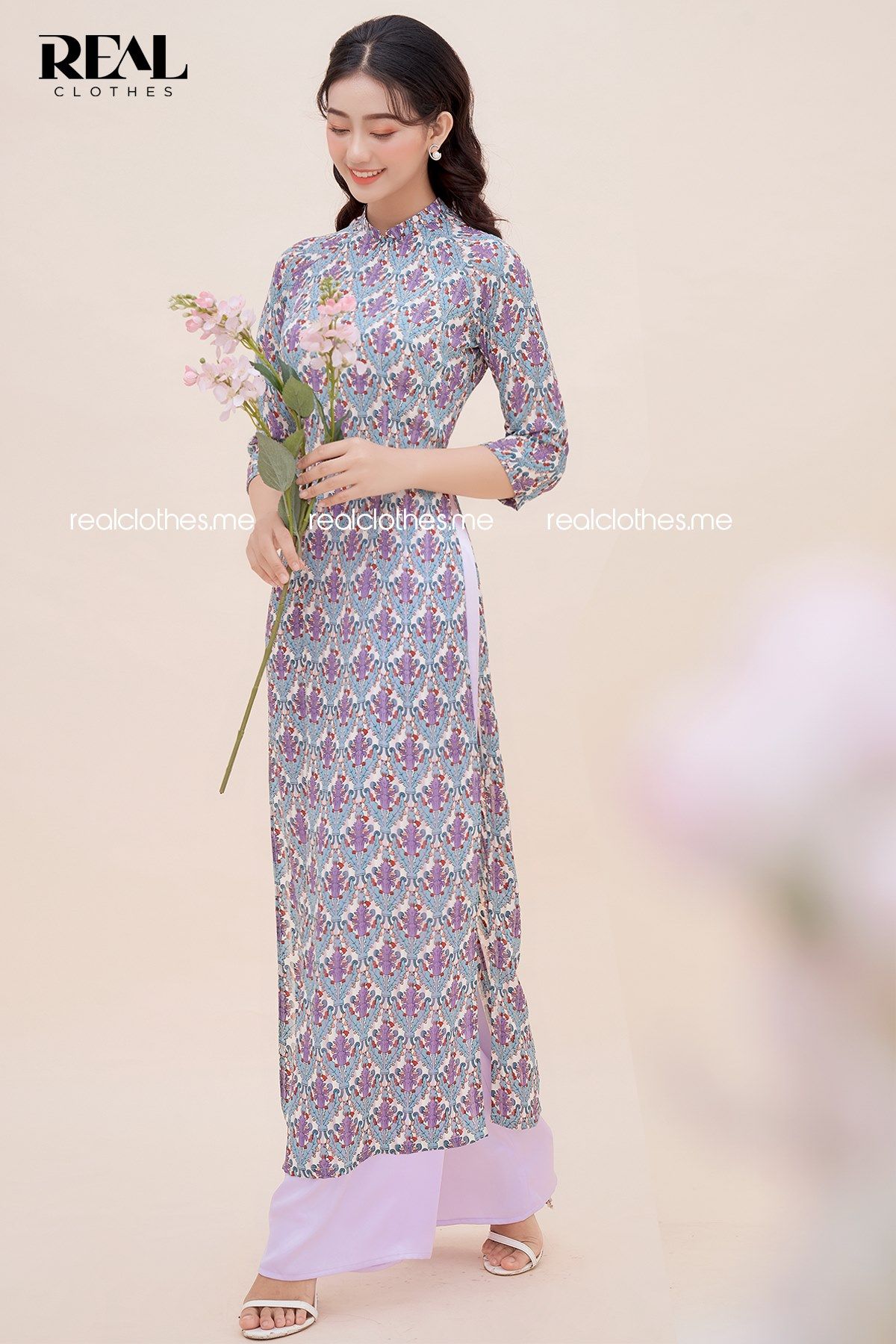 Áo dài Thạch Thảo