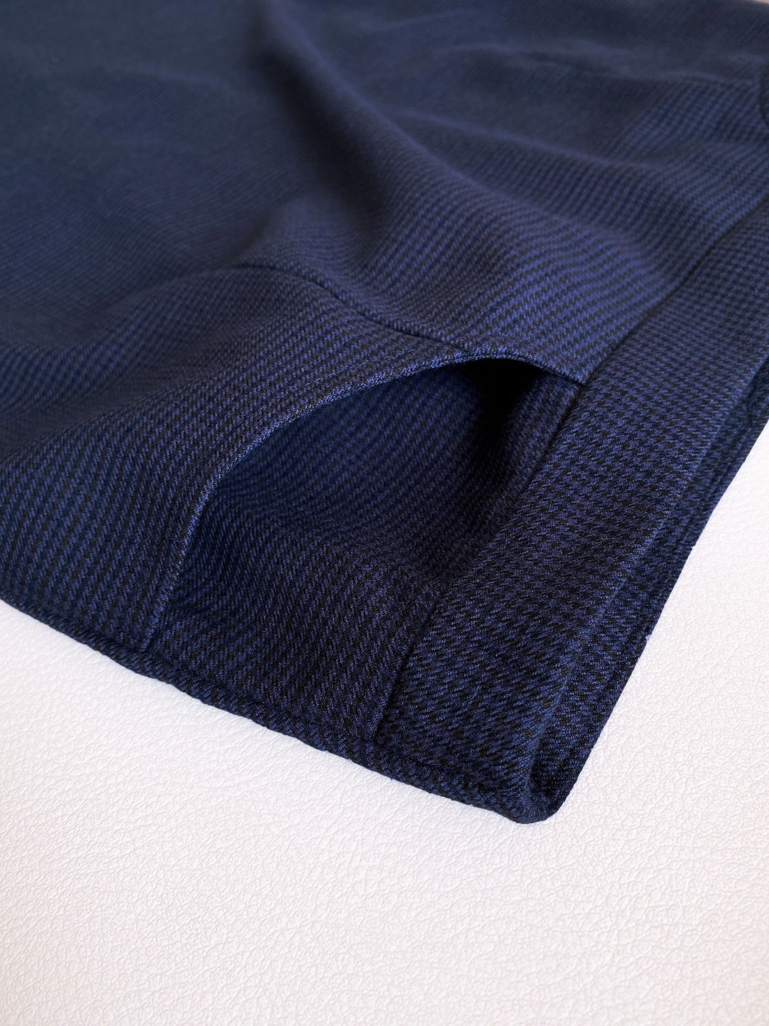 Bút chì túi zigzag xanh SALE