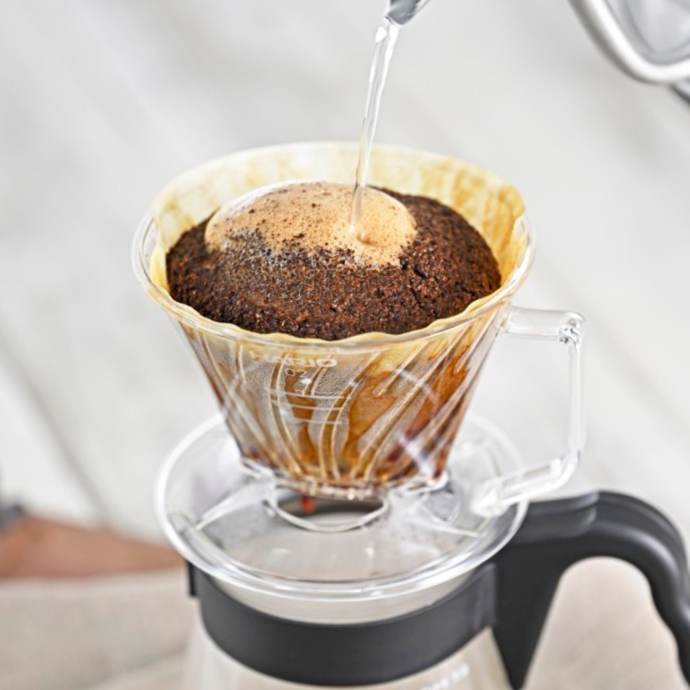 Phễu pha cà phê Hario Pegasus Dripper PED-02-T (phễu hình thang, size 02, chất liệu nhựa AS, trong suốt)