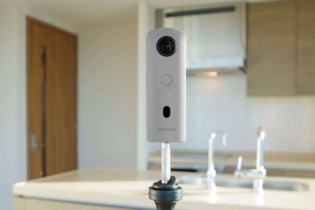 Cho thuê Ricoh THETA SC2 4K 360 Spherical Camera (Business Edition)