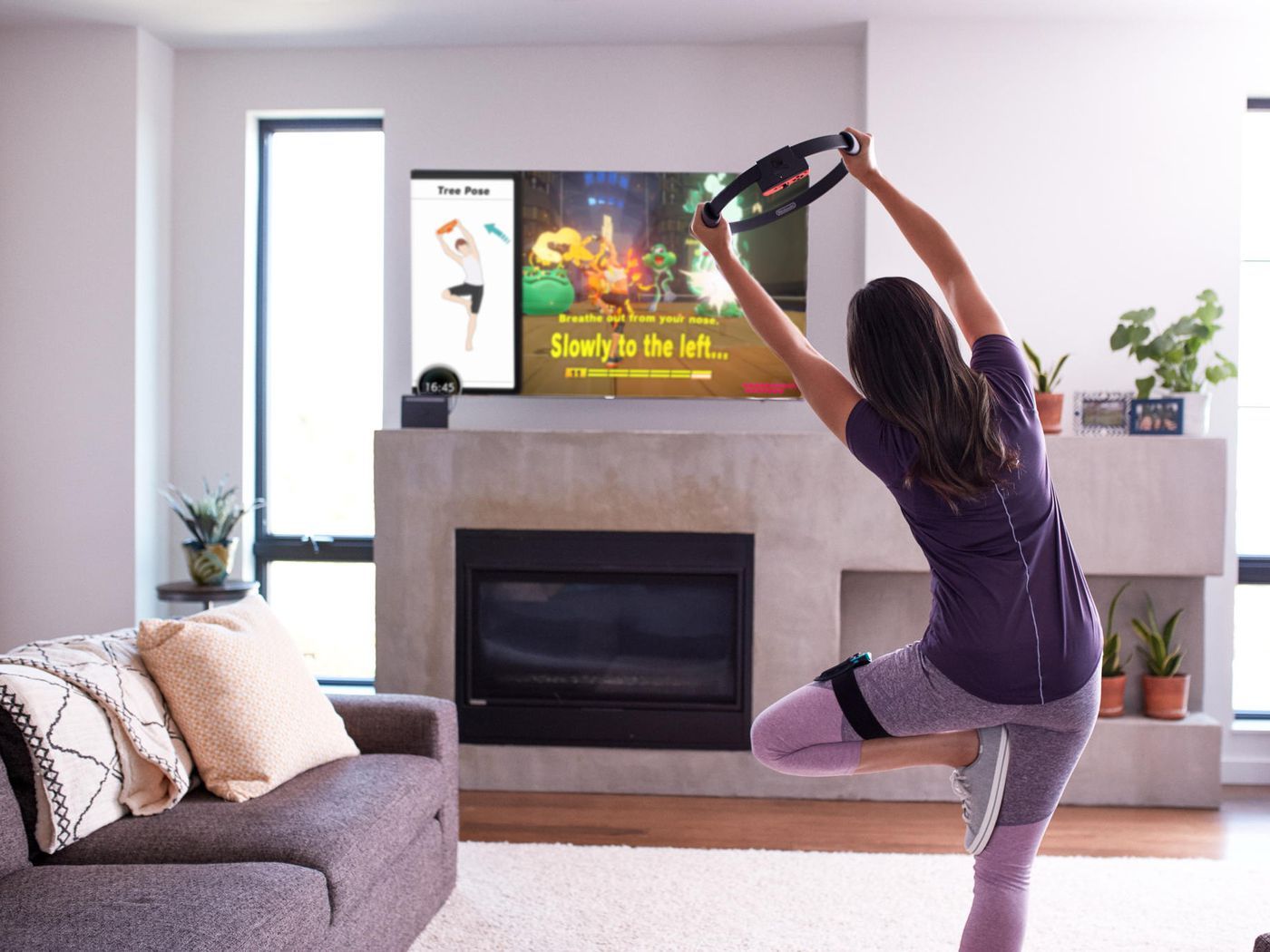 Cho thuê Ring Fit Adventure (Nintendo Switch)