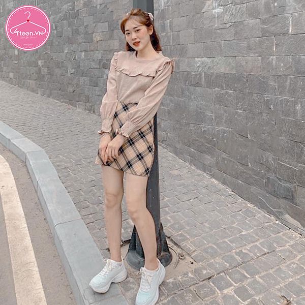 Áo sơ mi kiểu croptop cổ bèo nhún tay dài