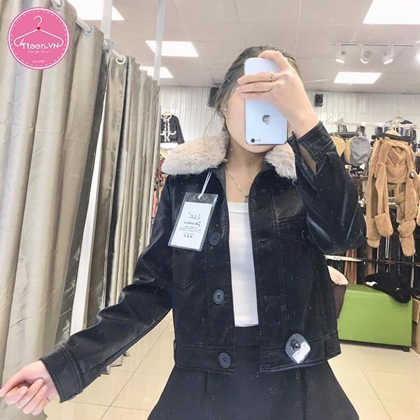 Áo khoác da nữ đính lông cổ dáng croptop