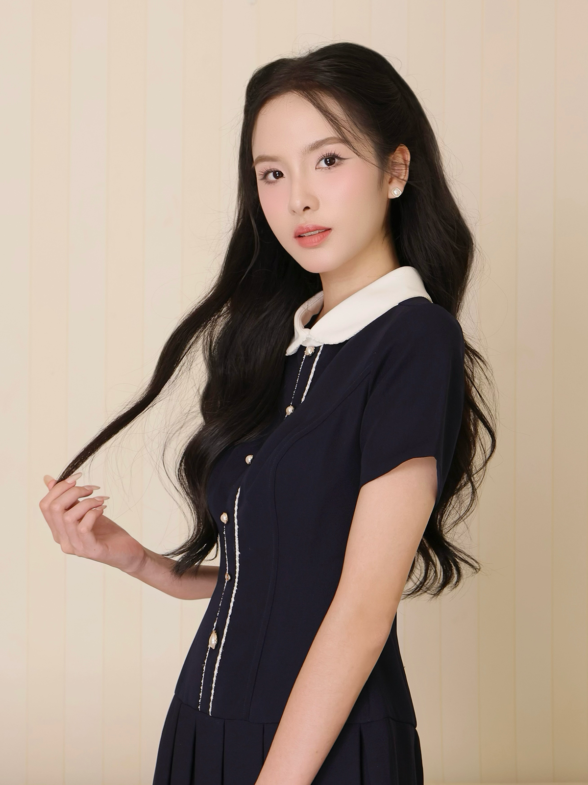 Đầm dạo phố ngắn cotton xếp ly D4351A