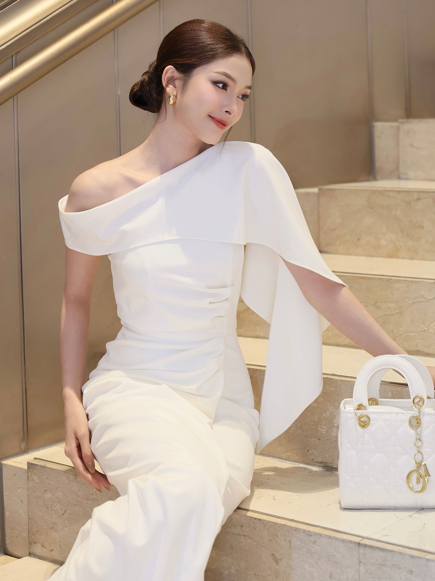 Đầm dài dự tiệc trễ vai tà xéo – D4334B
