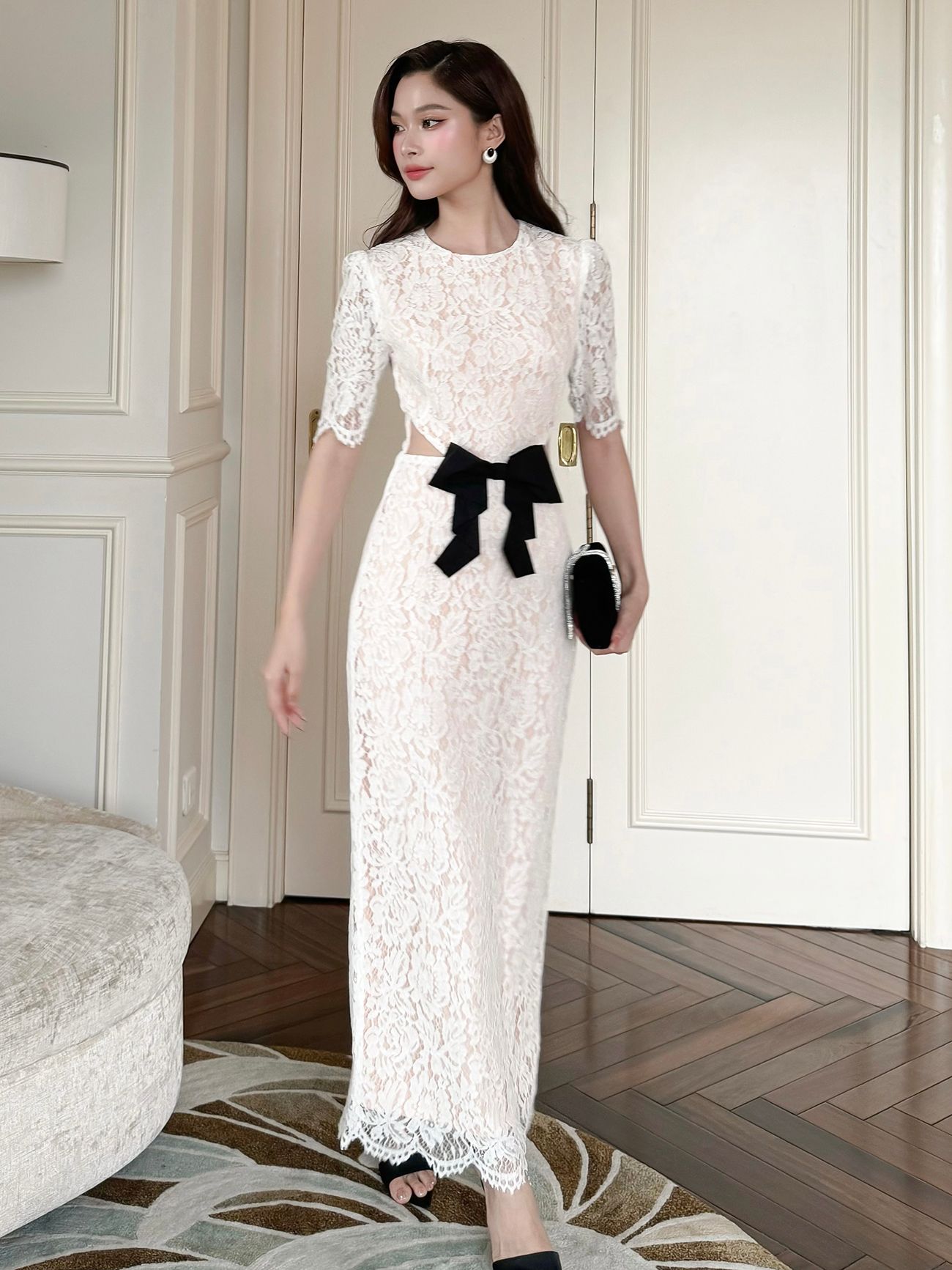 Đầm dự tiệc dài body cổ tròn tay lở cutout eo kèm nơ chất ren hoa cotton-D3987B